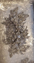 Load and play video in Gallery viewer, Luxury Handmade Crystal Hair Comb
