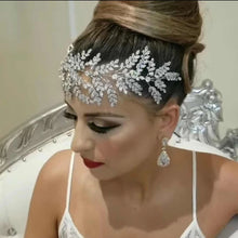 Load image into Gallery viewer, Leafy swarovski Crystal  Hairpiece
